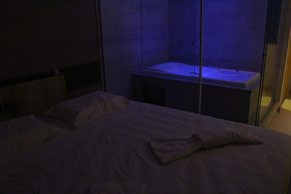 Hotel Paraiso Das Aguas 图卡诺 客房 照片